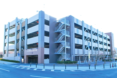 田原駅公共駐車場外観